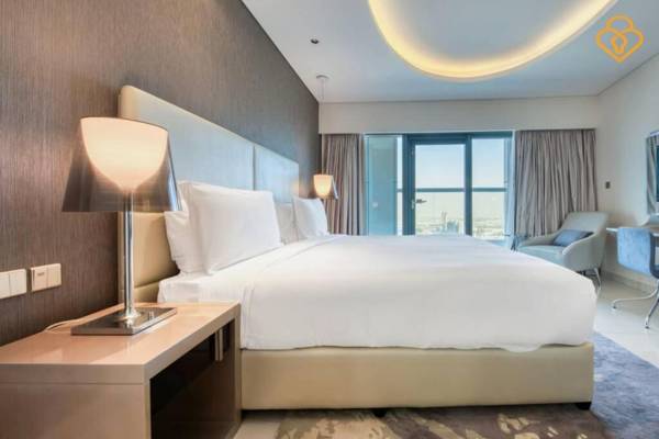 Keyplease New 1 B/R Apt in Paramount Towers by Damac