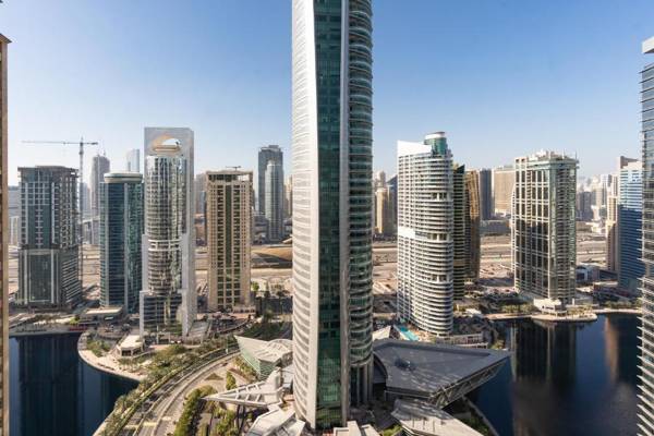 Royal Club By RVHR Bonnington Residential Tower - JLT