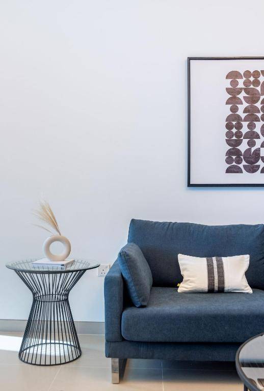 Modern 2BDR with Beach and Dubai Eye views