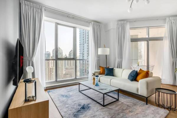 GuestReady - Painted Sun in Abstract