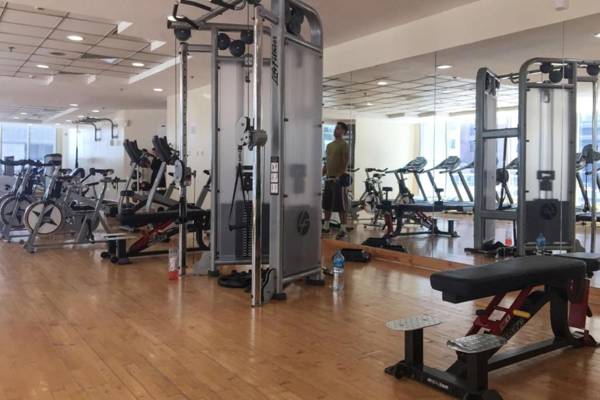 GuestReady - Painted Sun in Abstract