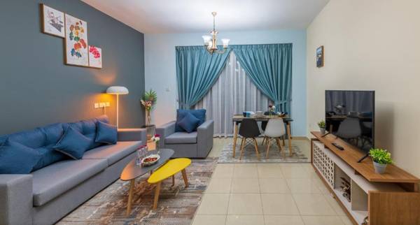 Trinity Holiday Homes - Standpoint Tower