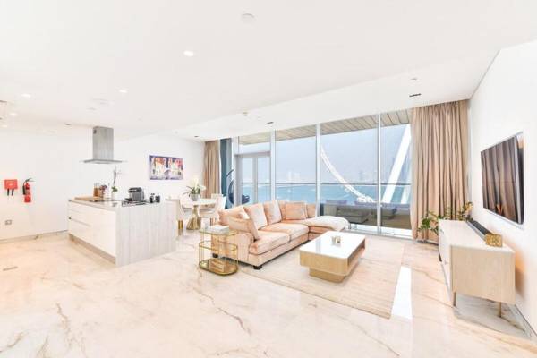 Contemporary & Spacious 2 BR in Bluewaters Island