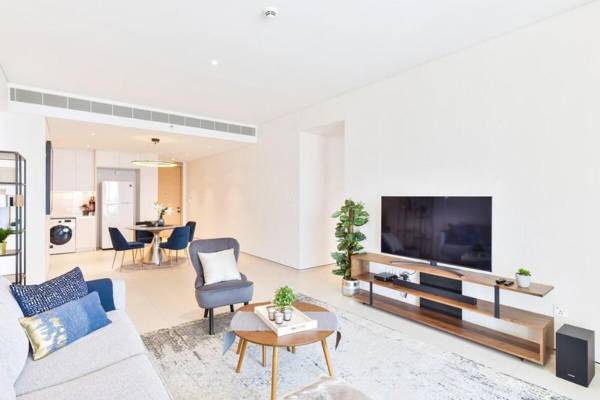 Elegant 2 BR Apt w spectacular views  The Address