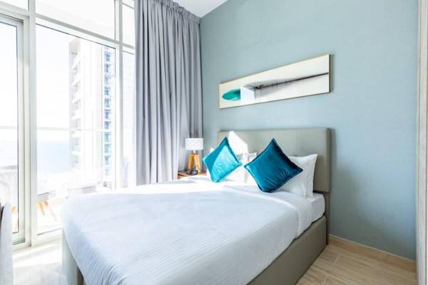 Spacious Studio in Dubai Marina with Marina Views