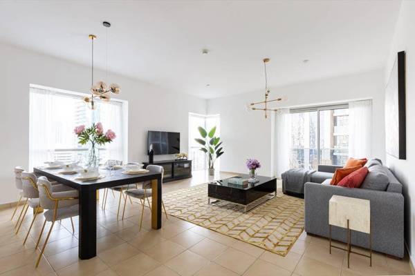 Astonishing 2BR in Dubai Marina - Sleeps 5!