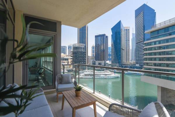 Grandeur Holiday Homes – The Marina View Apartment
