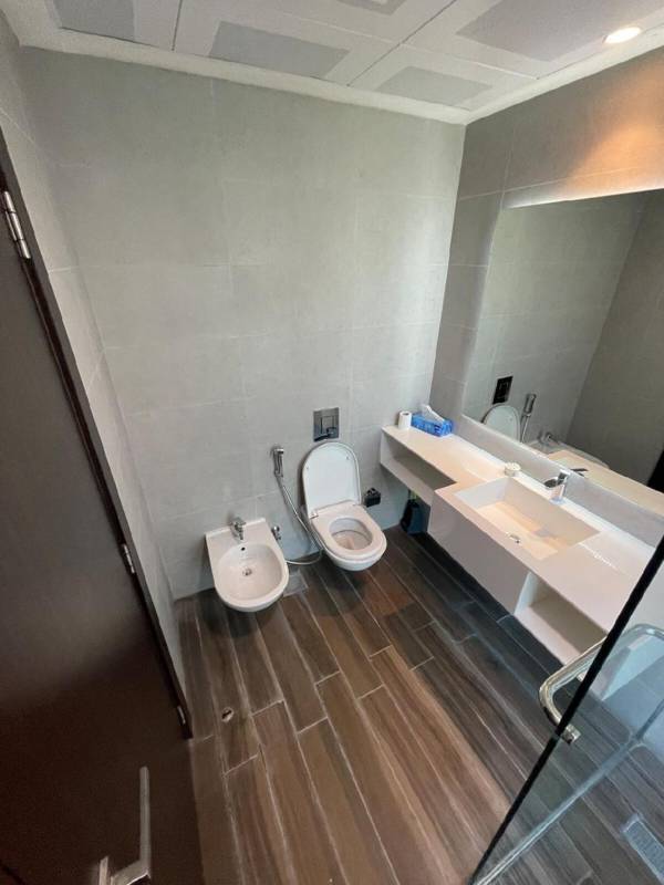 Best TownHouse on JCV 4 bedrooms