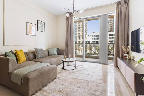 Work from home friendly 1BDR in Downtown