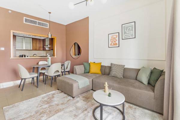 Work from home friendly 1BDR in Downtown