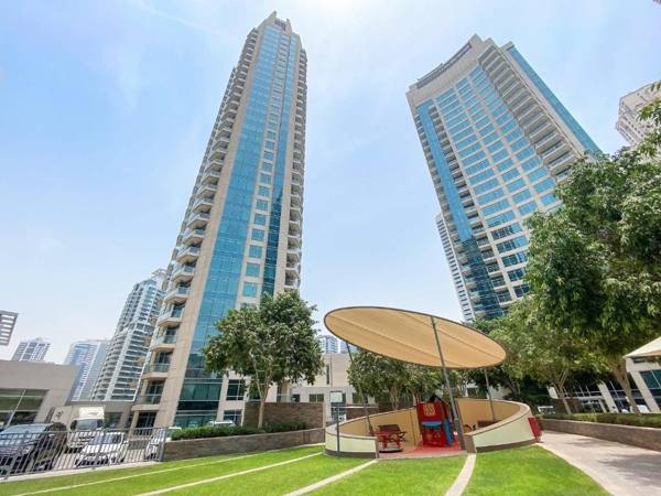 Marina view 1BDR newly furnished with pool & gym access