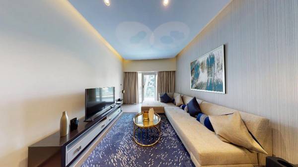 Luxe Apartment With Breathtaking Amazing Views