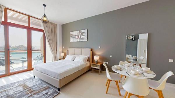 Glowing Studio With Sea View Near Burj Al Arab