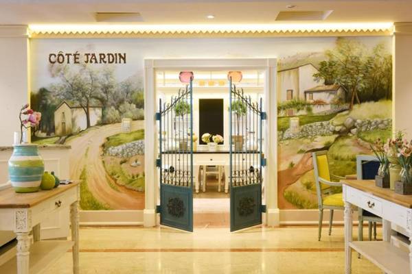 Coral Beach Resort Sharjah