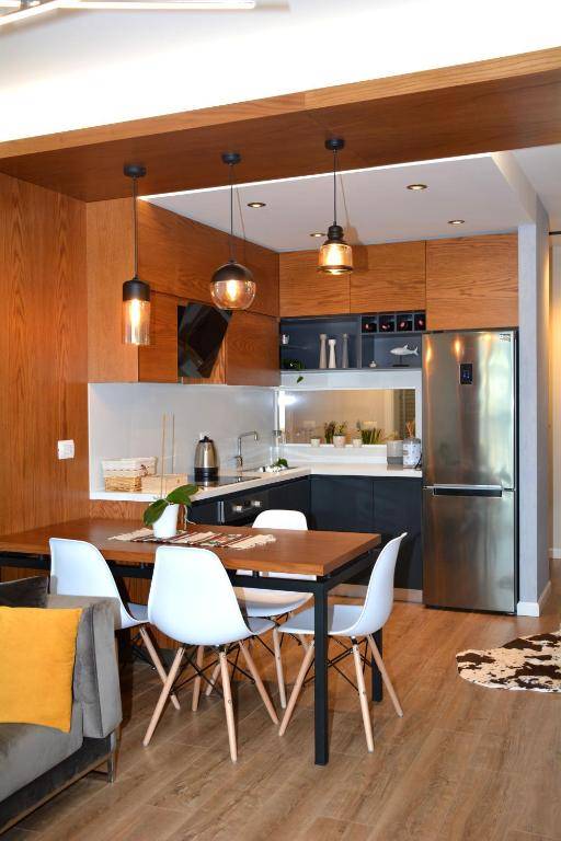 Central Luxury Apartment