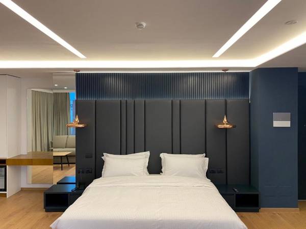 Black Diamond Hotel