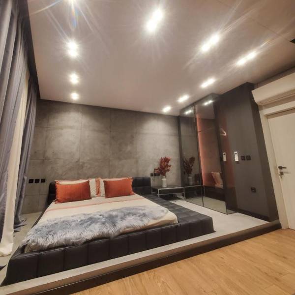 Remarkable Apartment