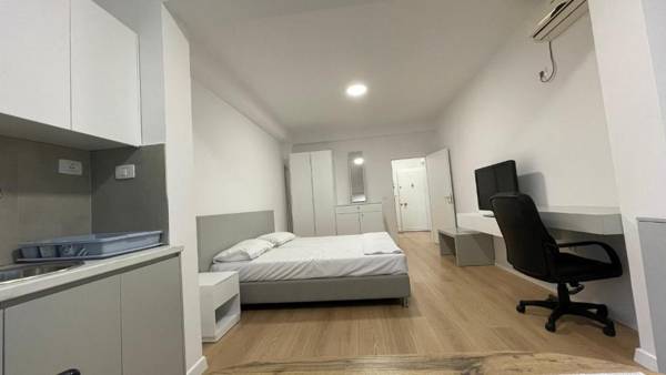 Workspace - Brand new studio apartment in the heart of Tirana! 24H check-in