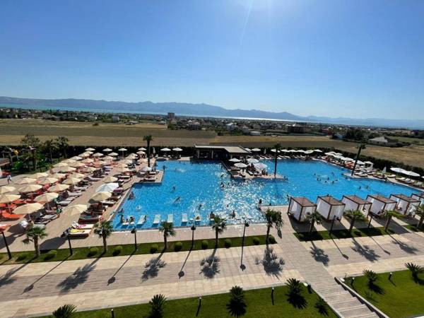 Deluxe Resort and SPA