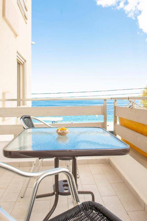Sea Apartments Himare