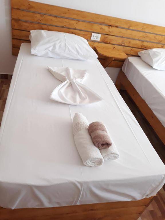 Beleris Rooms