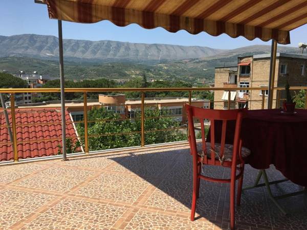 Sara Guesthouse