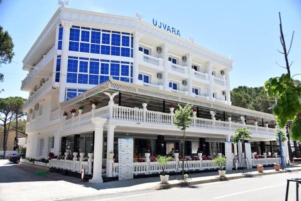 UJVARA HOTEL
