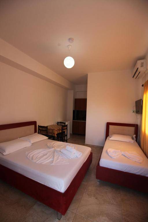 Hotel Esmerald Ksamil