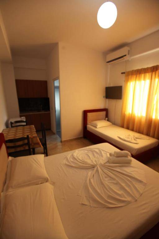 Hotel Esmerald Ksamil