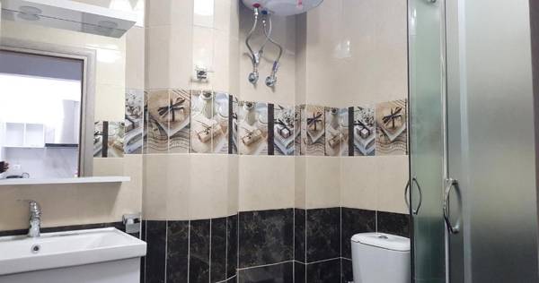 Vitamin Sea in Ksamil