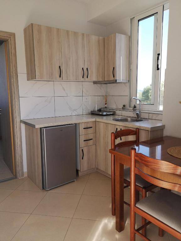 Camp Riverside Apartment Sarande