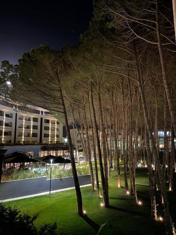 EME APARTMENTS - Kompleksi Lura 2 Gjiri i Lalzit