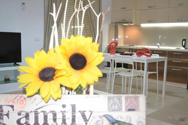 Kela's Flowers Family House