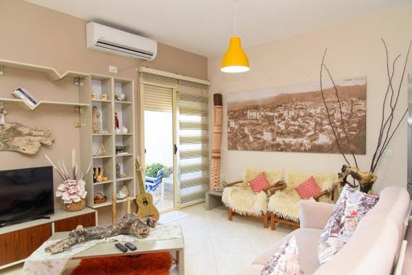 Large apartment near the seaside Boulevard Lungomare