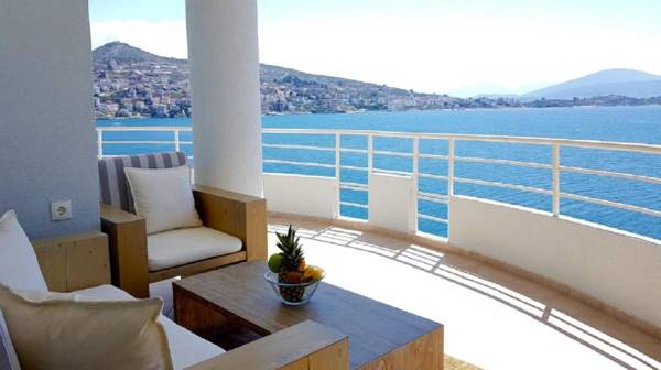 Limani Luxury Apartment Beachfront 2