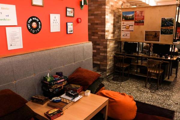 Envoy Hostel & Tours