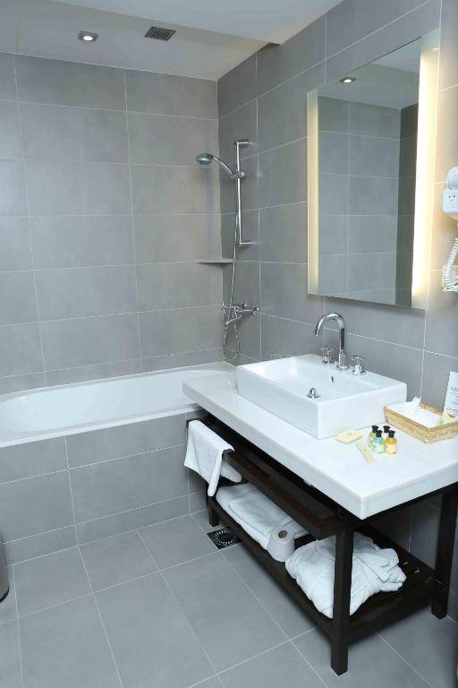 Tufenkian Historic Yerevan Hotel