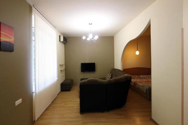 Apartment near ANI PLAZA hotel