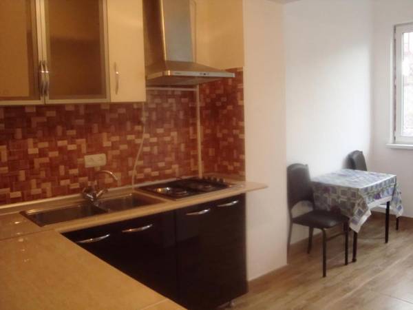 Apartments Azatutyan Avenue 19