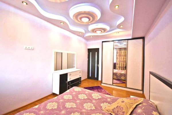 Three Rooms Center Yerevan 6