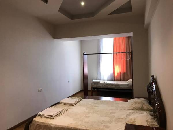 Central Apartments Abovyan 15