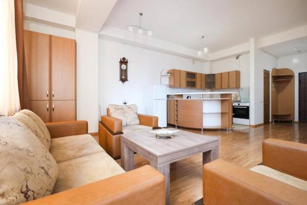 Stay Inn Apartments on Aram 82-84-49