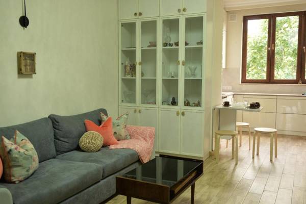 Spacious Modern 2 Bedrooms Apartment in Central Yerevan