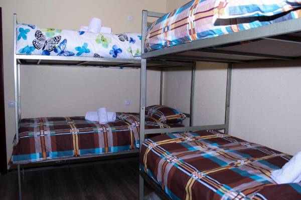 Bee Lucky Hostel and Tours