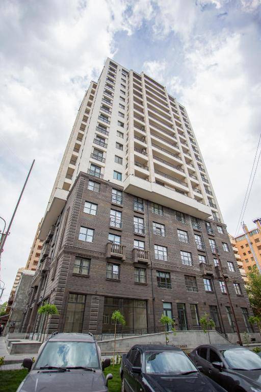 Fantastic apartments near Republic Square Perfect Location MyStreet company