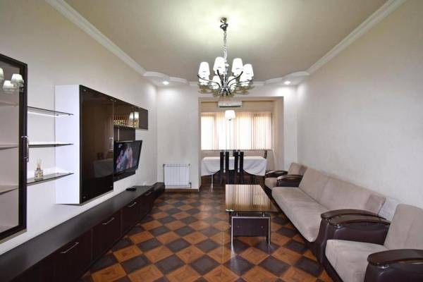 Abovyan street 1 bedroom Beautiful Renovated Spacious apartment AB130