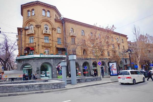 Abovyan 36 Apt & Tour