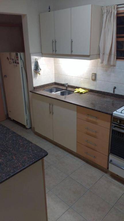 casa a 2 cuadras de costanera carlos paz