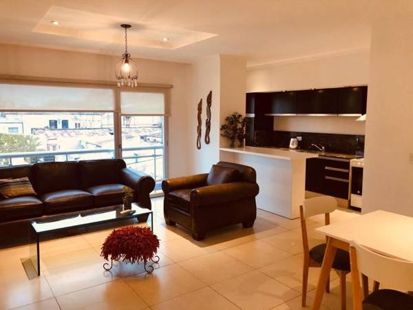 Administración MAIPU 2E DEPTO PREMIUM