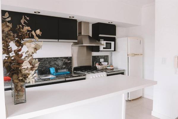 Administración MAIPU 2E DEPTO PREMIUM